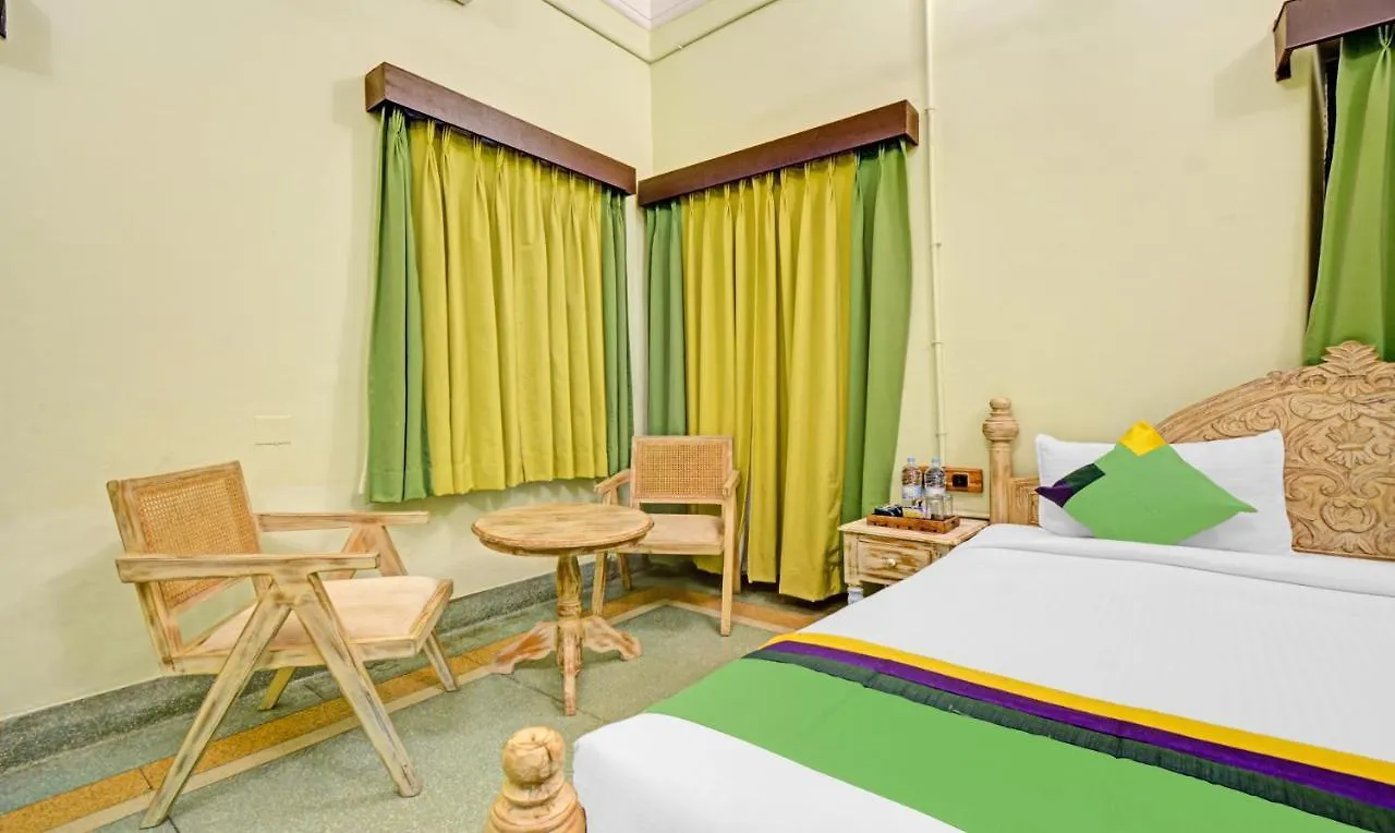 Treebo The Regal House, Near Fateh Sagar Lake Udajpur Hotel